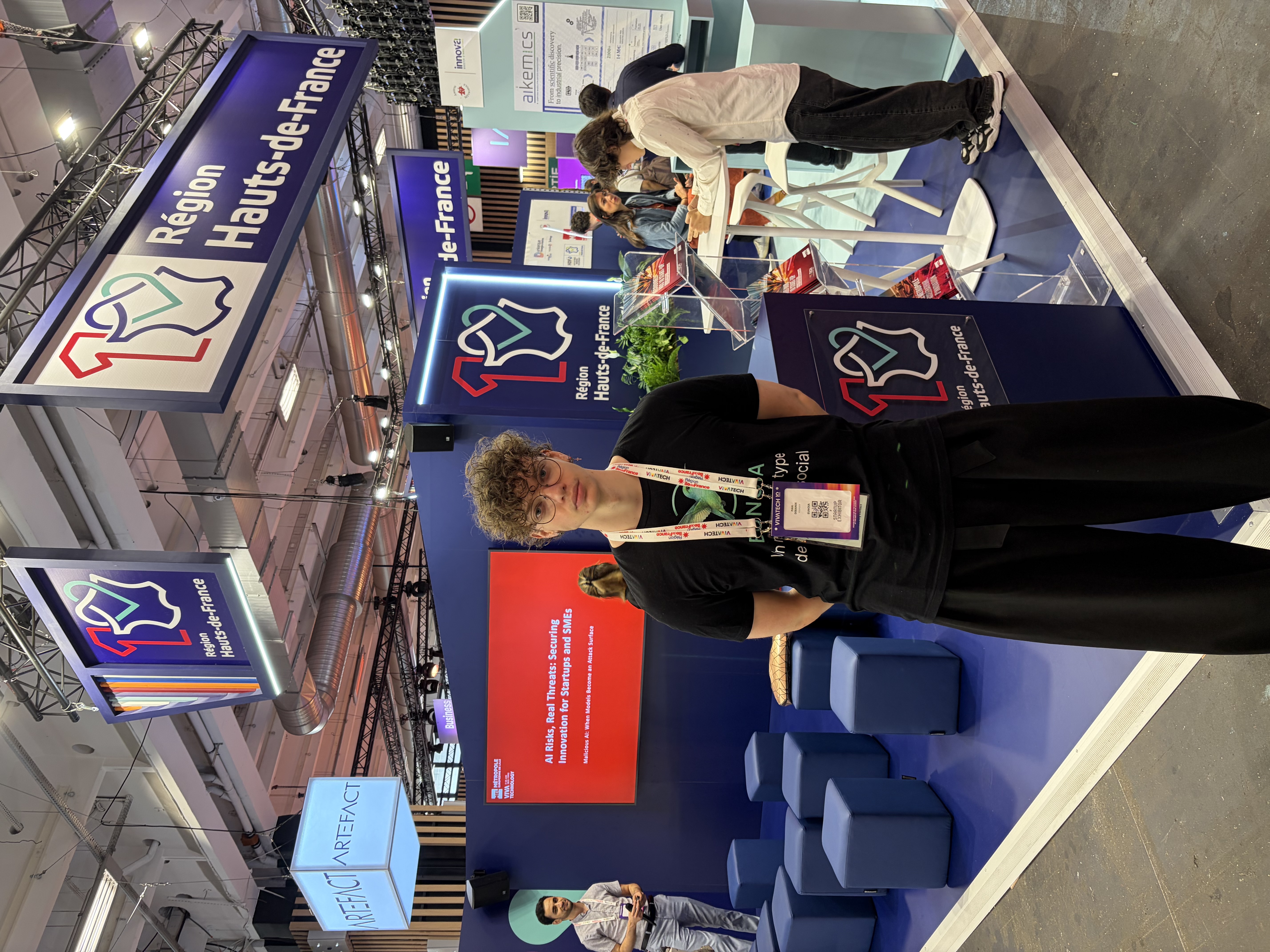 Paul au stand Région Hauts-de-France, VivaTech